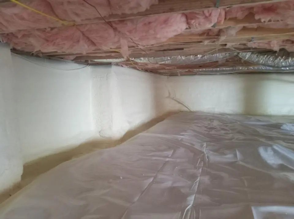 Crawl space encapsulation with closed-cell spray foam for Attic Insulation in Keokuk